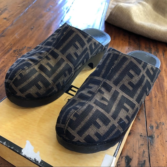 fendi clogs